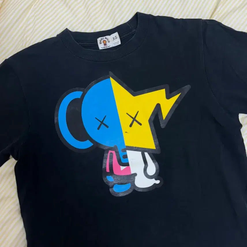 [BUNJANG] BAPE x KAWS Collaboration Short-Sleeve T-Shirt / 베이프 x 카우스(KAWS) 콜라보 반팔 티셔츠