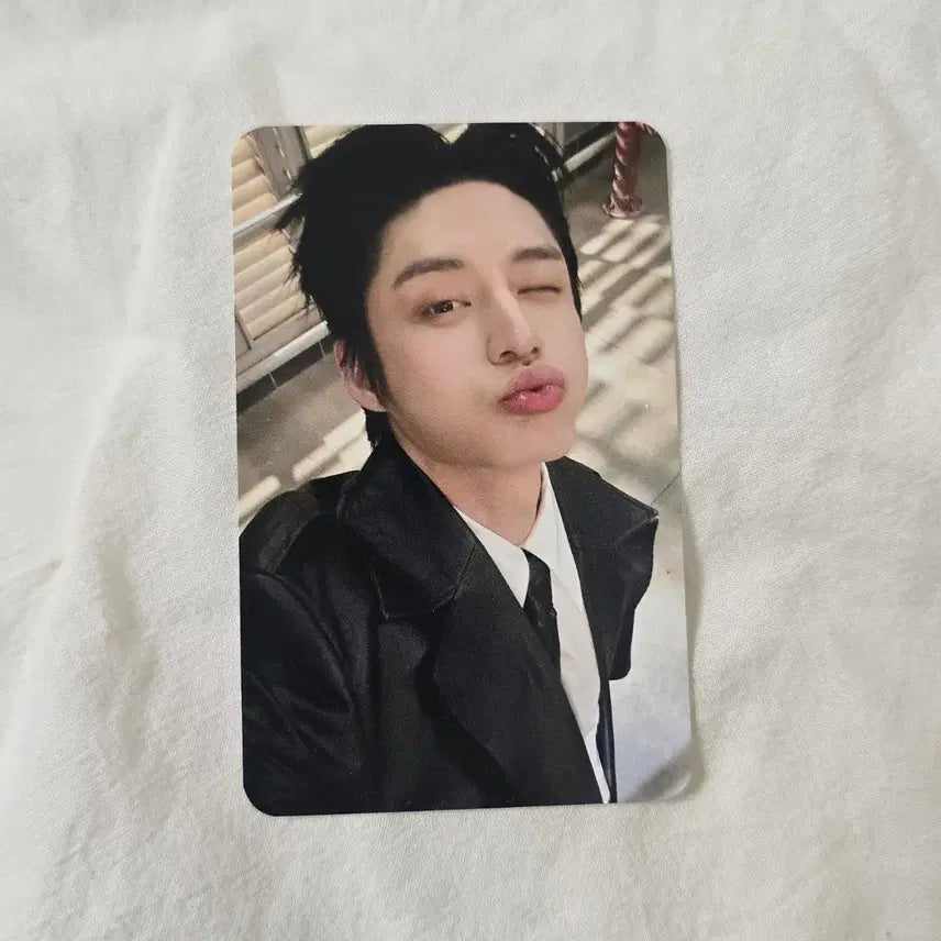 [SOLD OUT] [BUNJANG] ZB1 (ZEROBASEONE) Kim Jiwoong 1st Week Ascend Broadcast Photocard / 제베원 TOP 5 공방포카 1주차 Ascend 김지웅 포카 사녹