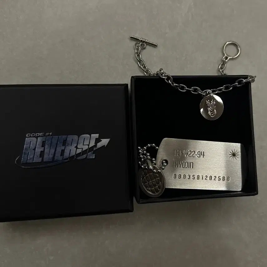 [BUNJANG] ONF Hyojin Dog Tag Bracelet Set / 온앤오프 효진 팔찌/군번줄 세트