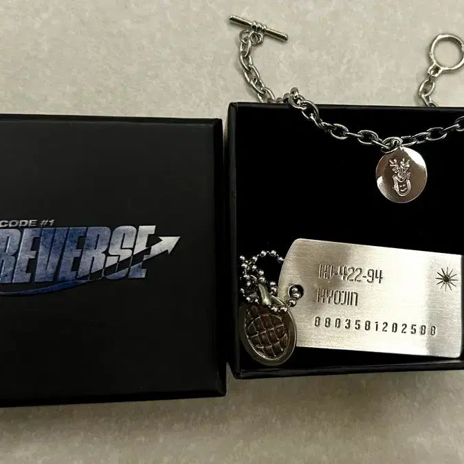 [BUNJANG] ONF Hyojin Dog Tag Bracelet Set / 온앤오프 효진 팔찌/군번줄 세트