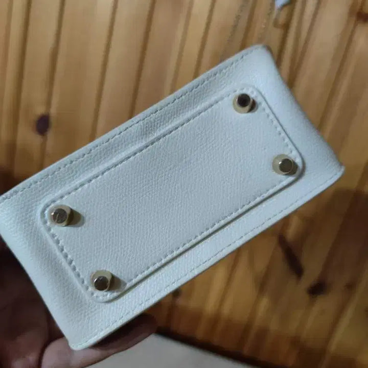[BUNJANG] FURLA Metropolis Mini Leather Crossbody Bag / 훌라 메트로폴리스 미니 가죽 크로스백