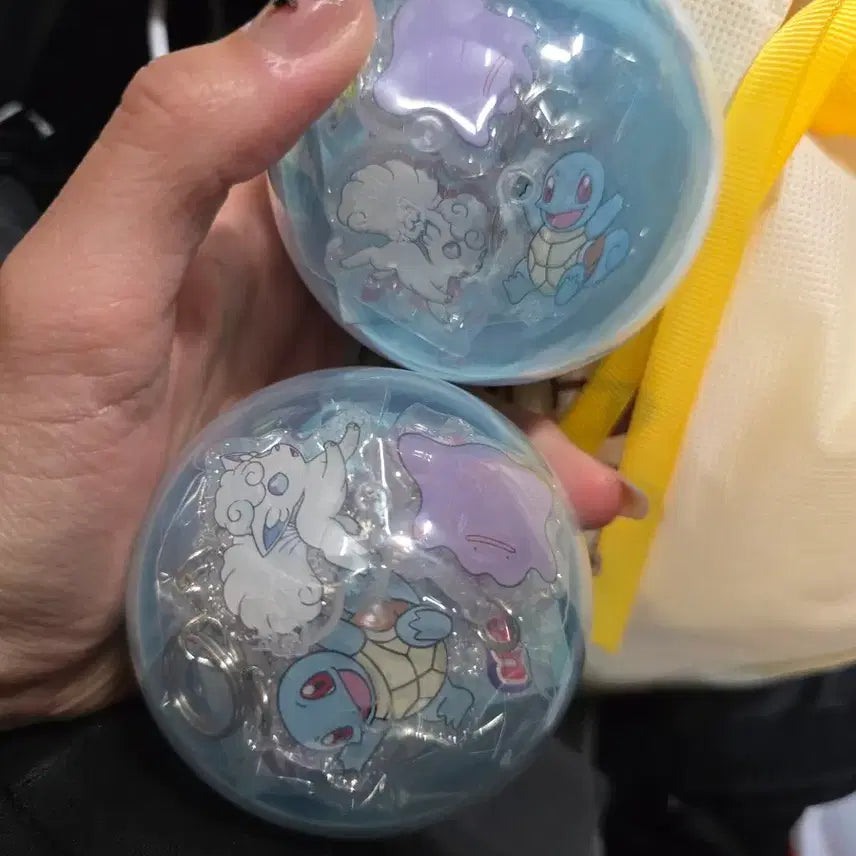 [BUNJANG] Pokemon Acrylic Keychain Carabiner Keychain (Squirtle, Ninetales, Ditto) / 포켓몬 아크릴 키링 카라비너 키링(꼬부기,식스테일,메타몽)