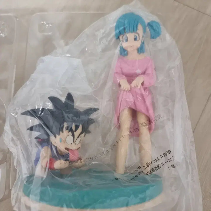 [BUNJANG] Dragon Ball History Last One Son Goku Bulma Figure / 드래곤볼 히스토리 라스트원 손오공 부르마 피규어