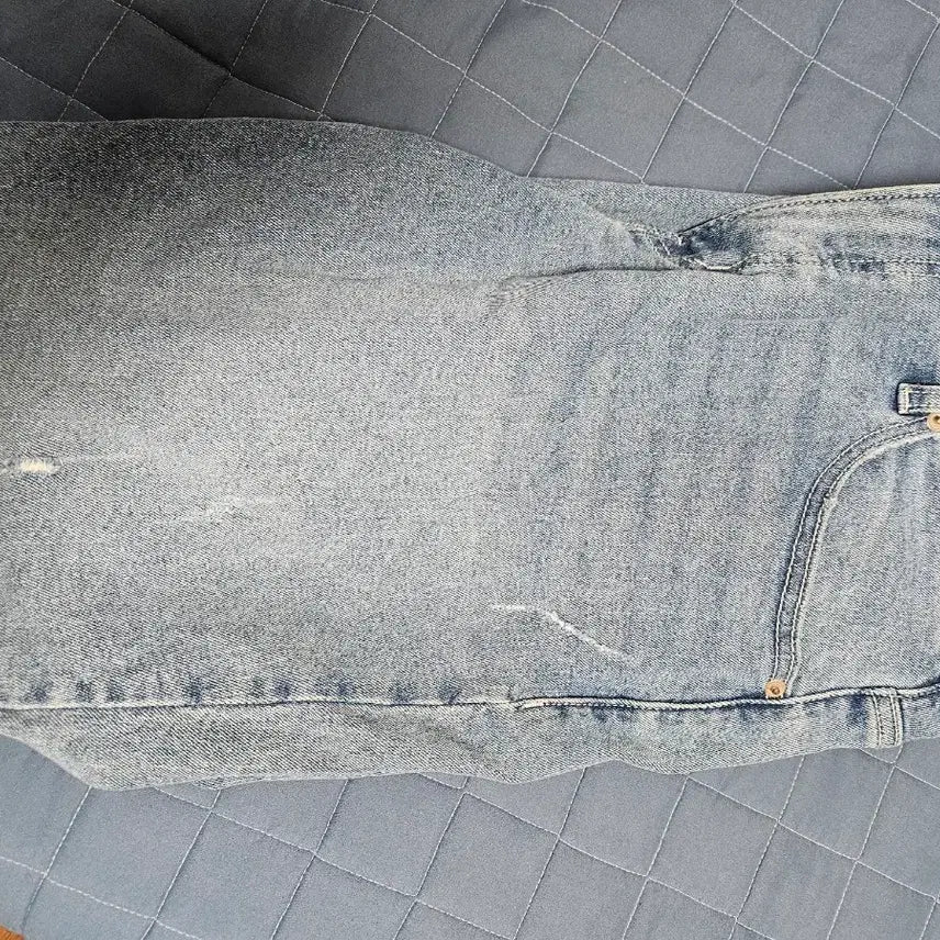 [BUNJANG] Light Wash Denim Jeans / 연청 데님 청바지 팔아요