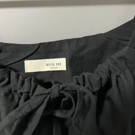 [BUNJANG] Black Cami Blouse / 블랙 끈나시 블라우스