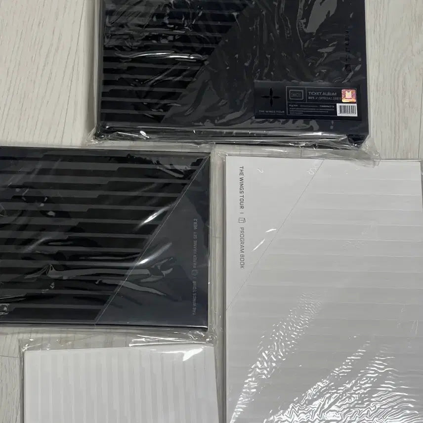 [BUNJANG] BTS Wings Tour Goods Bundle Set (Ticket Binder, Postcard Set, Photo Frame Set, Program Book) / 방탄 BTS 윙즈 투어 굿즈(티켓바인더+엽서세트+포토프레임세트+프로그램북