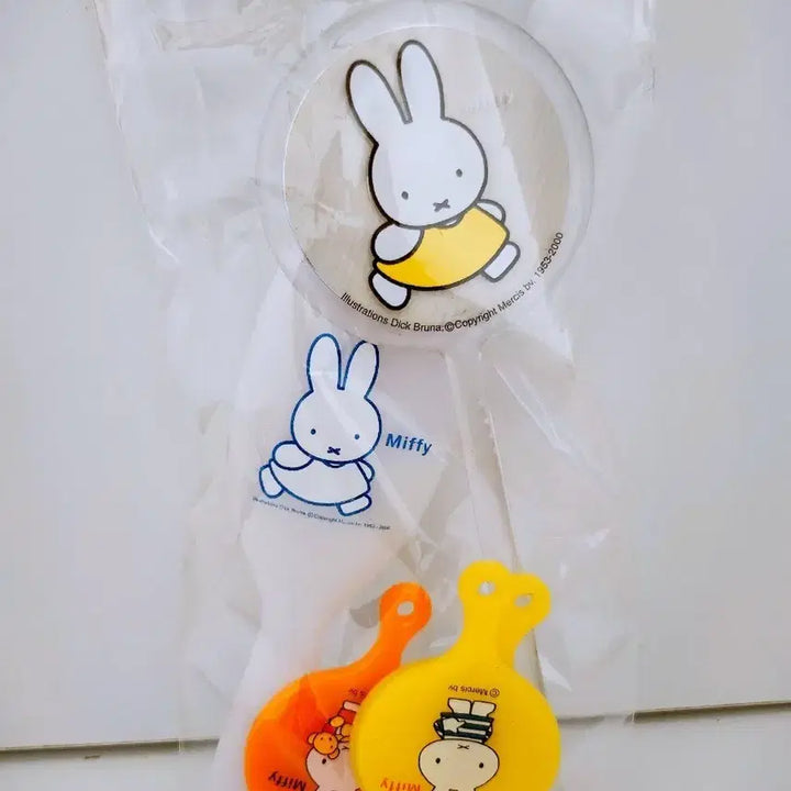 [BUNJANG] Vintage Miffy Brush &amp; Mirror Set / [고전문구] 2000 미피 브러쉬 거울 세트