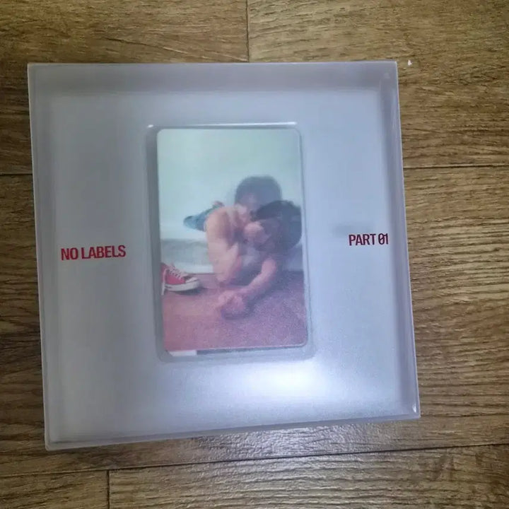 [BUNJANG] No Labels Part 01 Album Photocard / No Labels Part 01 포토카드 앨범