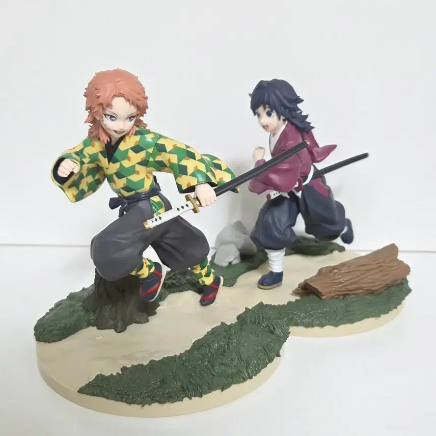 [BUNJANG] Demon Slayer Giyu Sabito Cross Link Childhood Figures Bundle Set / 귀멸의칼날 기유 사비토 크로스링크 유년기 피규어 일괄판매