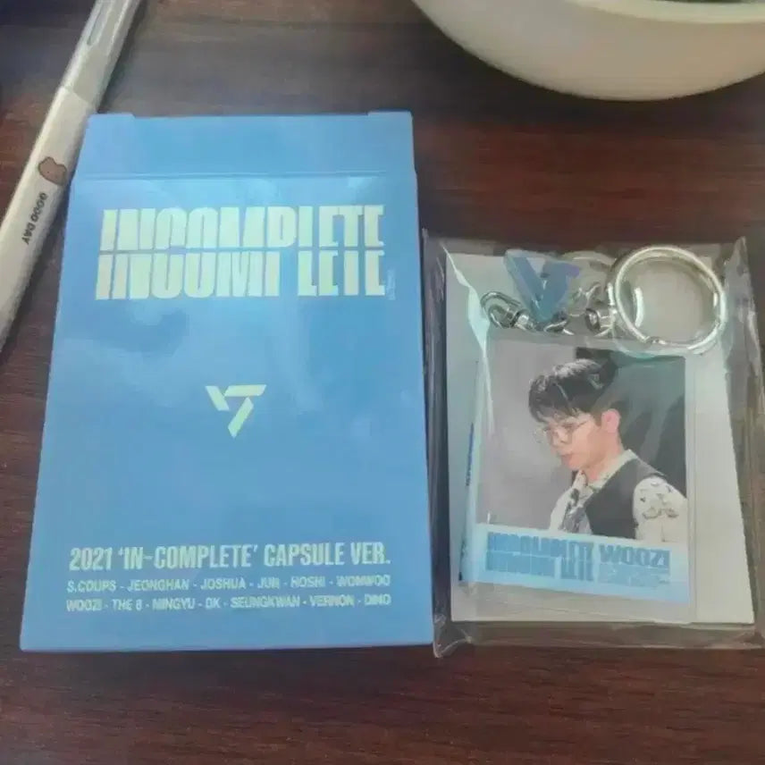 [BUNJANG] Seventeen Woozi Incomplete Lyric Book / 우지 인컴플릿 리캡 양도합니다 (!!급처!!)