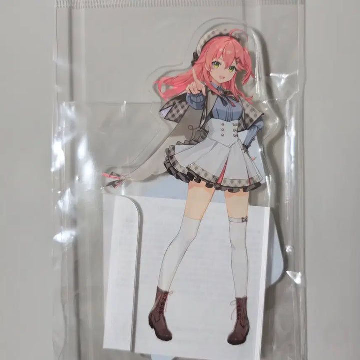 [BUNJANG] Hololive Sakura Miko Detective Acrylic Stand / 홀로라이브 사쿠라 미코 탐정 아크릴스탠드