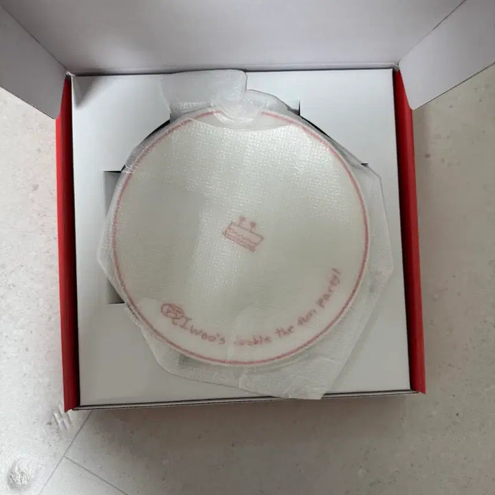 [BUNJANG] BOYNEXTDOOR Riwoo Birthday Plate / 보이넥스트도어 리우 생일 파티 플레이트 접시만 양도