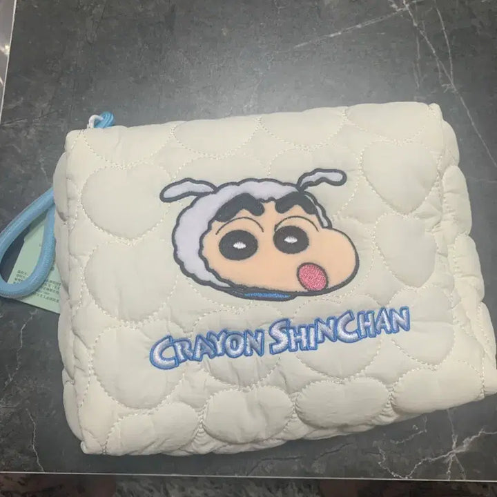 [BUNJANG] Crayon Shinchan Quilted Pouch Bag / 짱구 CRAYON SHINCHAN 퀼팅 가방 파우치