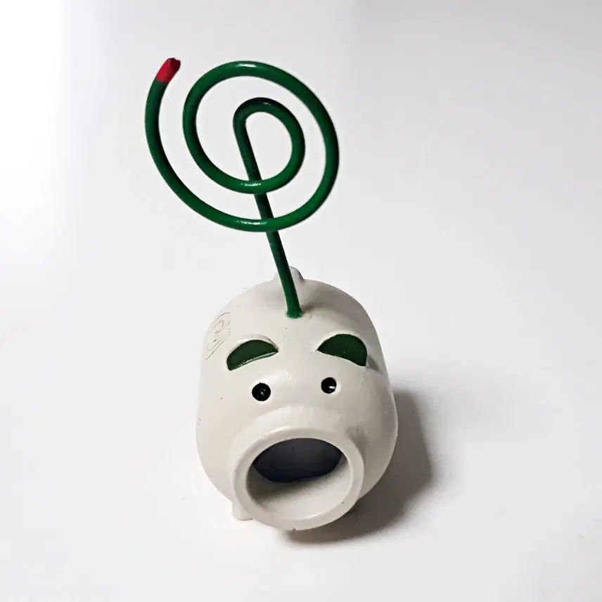 [BUNJANG] Decole concombre 2014 Mosquito Coil Pig Card Stand / Memo Holder / 데꼴 concombre 2014년 모기향 돼지 카드 스탠드 / 메모 홀더