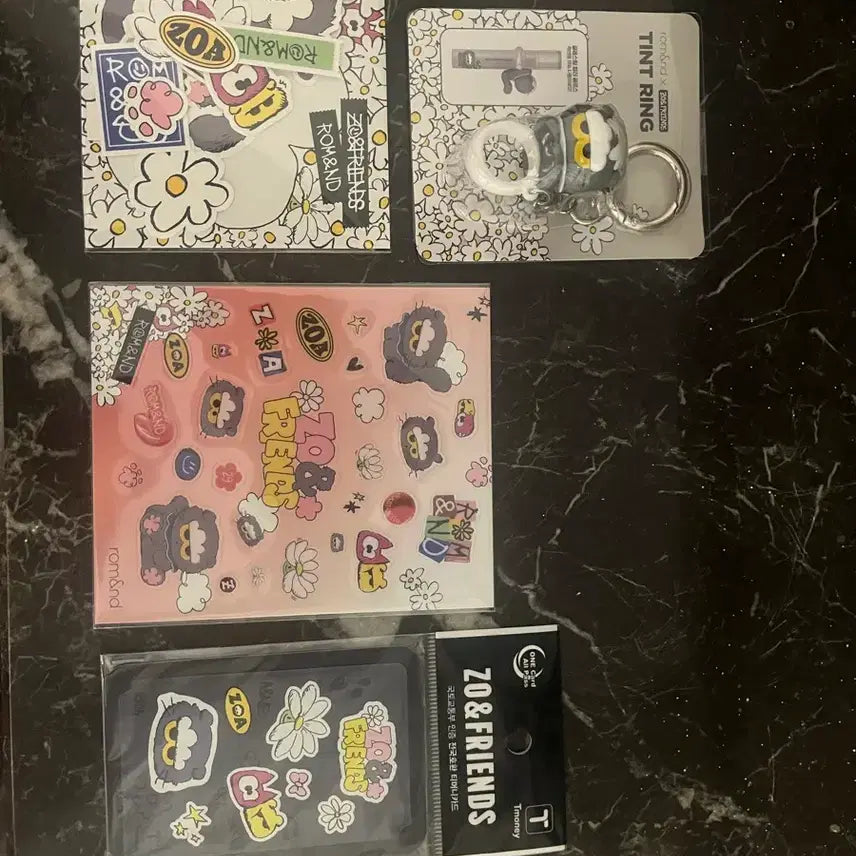 [BUNJANG] Bigbang G-Dragon Joan Friends Bundle Set / 빅뱅 지드래곤 조앤프렌즈 굿즈 일괄 판매