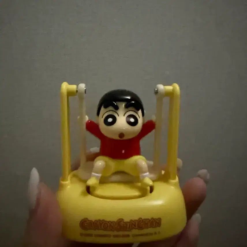 [BUNJANG] Crayon Shin-chan Swinging Swing Figure / 짱구는 못말려 흔들 그네 피규어