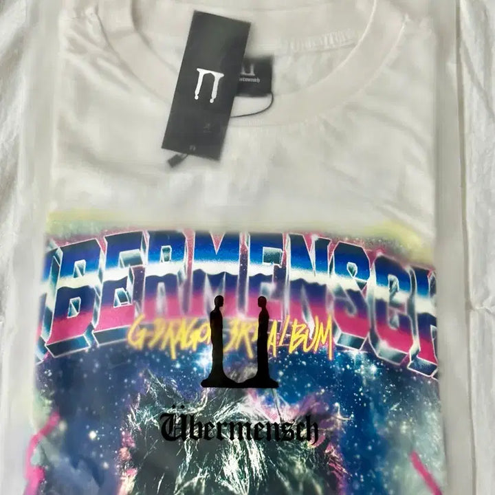[BUNJANG] G-Dragon Ubermensch World Tour T-Shirt White / 지드래곤 위버멘쉬 월드 투어 티셔츠 화이트 (정가이하)
