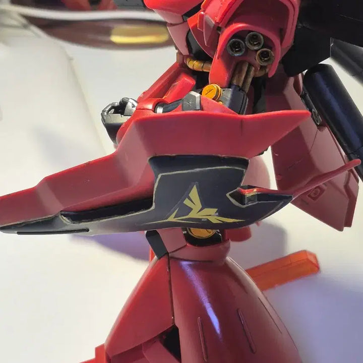 [BUNJANG] HG Sazabi Model Kit / hg 사자비 상태 좋은 제품 조립 완
