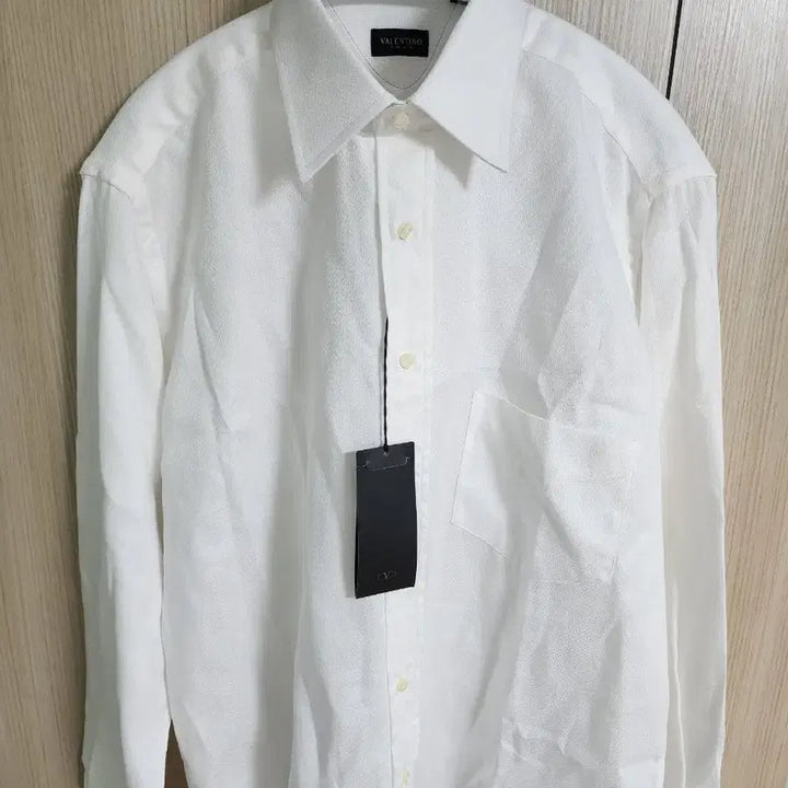 [BUNJANG] Valentino White Men&