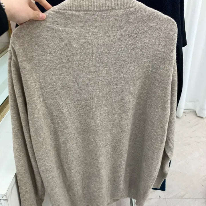 [BUNJANG] Christian Dior Laurel Logo Wool Cardigan Beige / 크리스찬 디올 월계로고 울 가디건 베이지