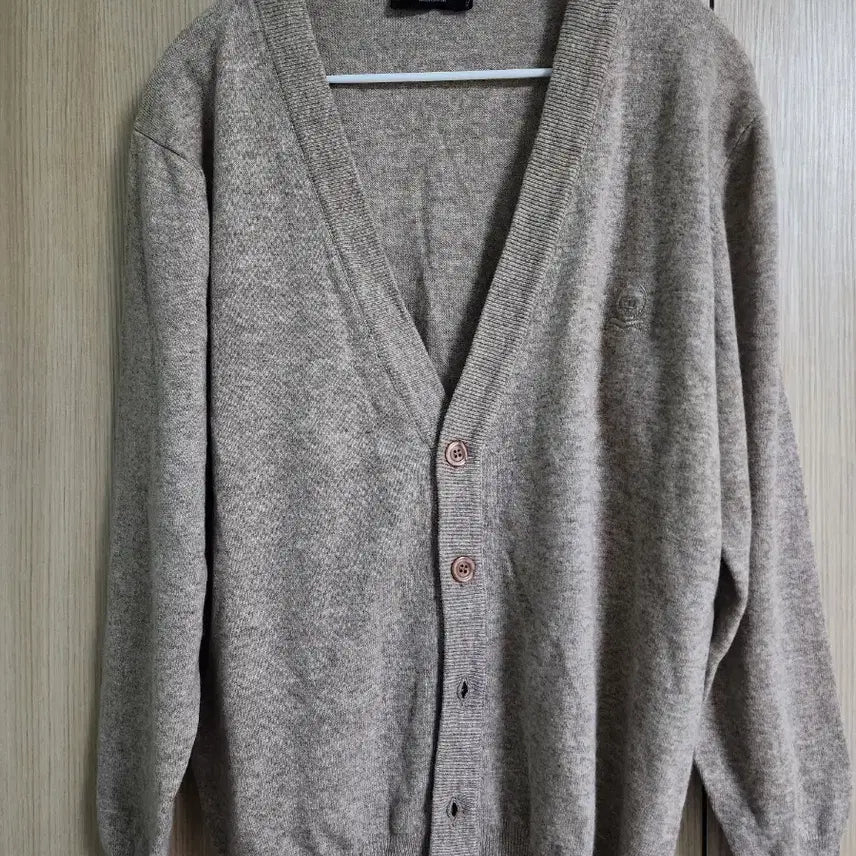 [BUNJANG] Christian Dior Laurel Logo Wool Cardigan Beige / 크리스찬 디올 월계로고 울 가디건 베이지