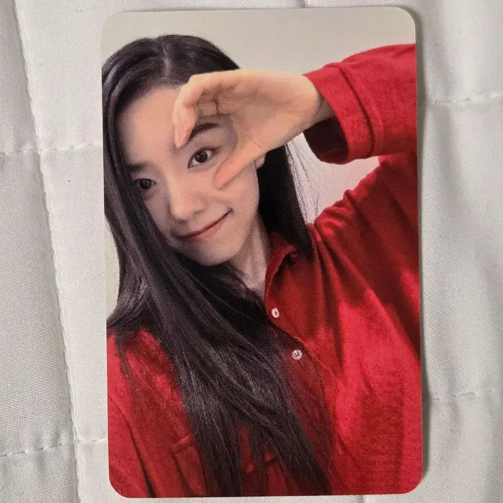 [BUNJANG] I.O.I Kim Sohye Music Bank Studio Live Photocard / 아이오아이 I.O.I 김소혜 뮤직뱅크 공방 포카 포토카드