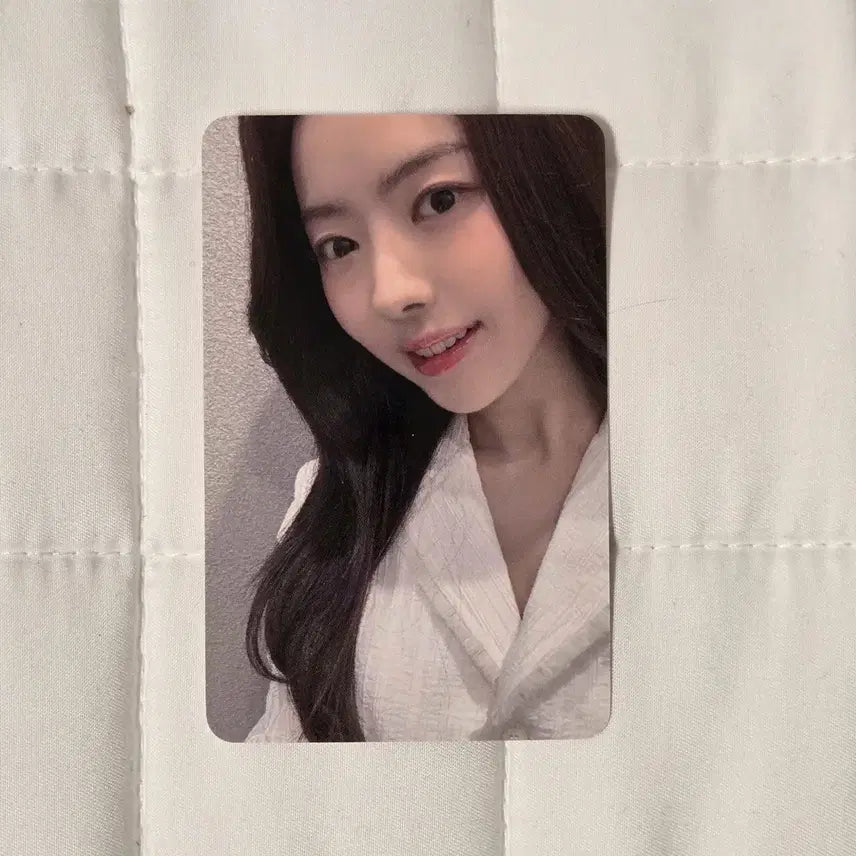 [BUNJANG] I.O.I Nayoung InkiGayo Live Broadcast Photocard / 아이오아이 I.O.I 나영 인기가요 공방 포카 포토카드