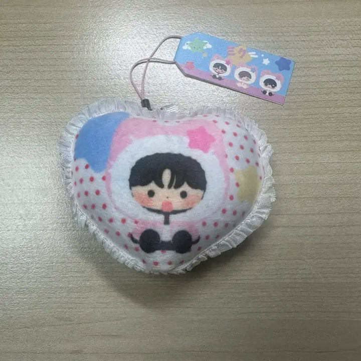 [BUNJANG] NCT WISH Danim Riku Cushion Keyring / 엔시티위시 다님 리쿠 쿠션 키링 양도