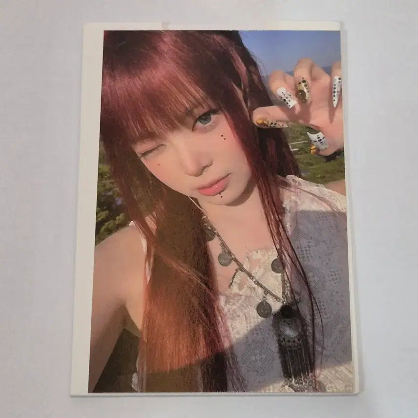 [SOLD OUT] 르세라핌 홍은채 붐팔라 공방포카