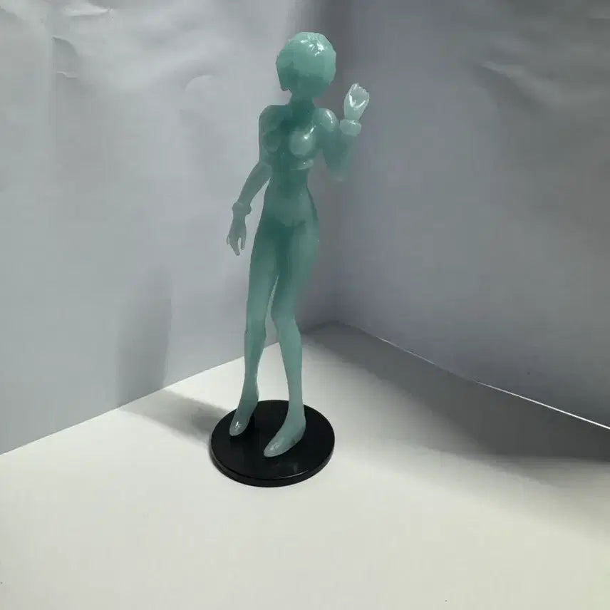 [BUNJANG] Evangelion Ayami Rei Glow-in-the-Dark Figure / 에반게리온 아야나미레이 야광