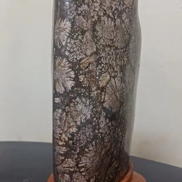[BUNJANG] Cheongsong Stone Vase with Chrysanthemum Pattern / 청송꽃돌(쵸코 소국)