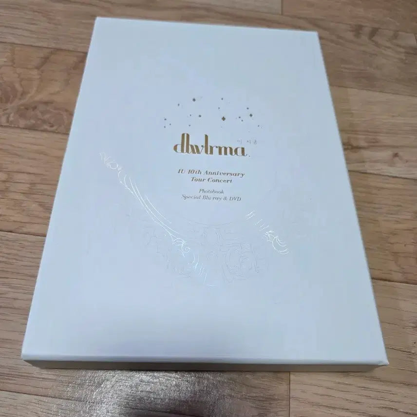 [BUNJANG] IU dlwlrma Blu-ray / 아이유 dlwlrma 콘서트 블루레이