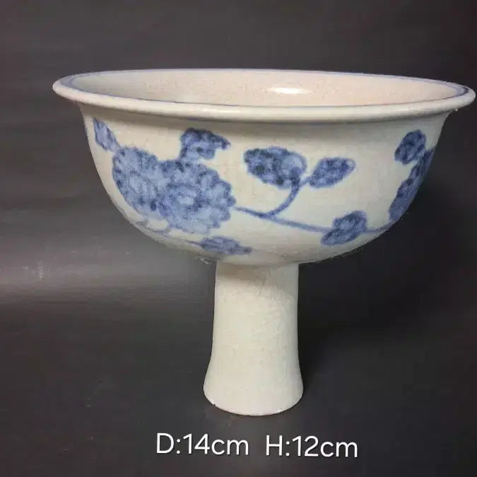 [BUNJANG] Blue-and-White Porcelain High-Footed Cup with Floral Motif / 청화백자 전지화훼문 고족배