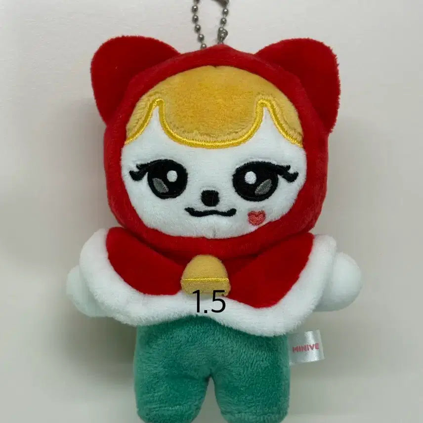 [BUNJANG] IVE Christmas MiniV Cheese Rei Doll / 아이브 크리스마스 미니브 치즈 리즈 인형