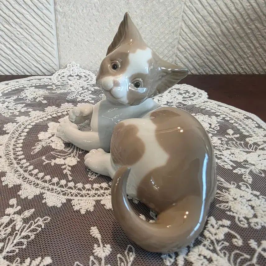 [BUNJANG] Yadro Cat Figurine / 야드로 고양이  피겨린