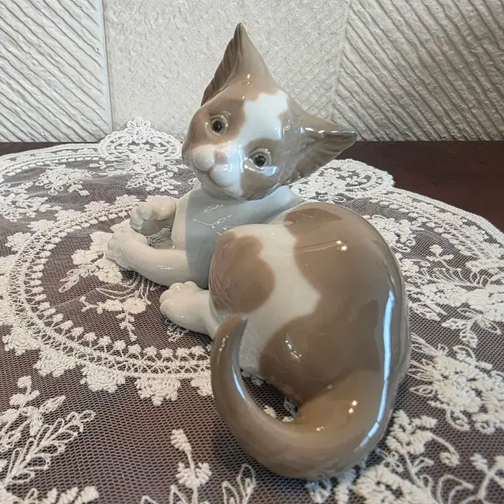 [BUNJANG] Yadro Cat Figurine / 야드로 고양이  피겨린