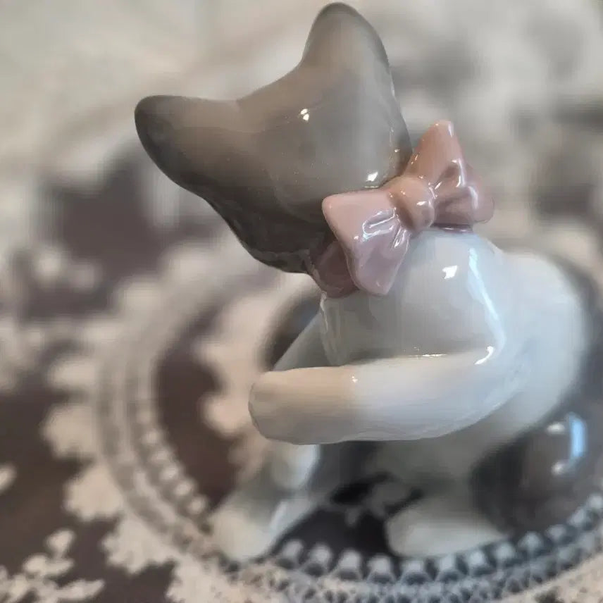 [BUNJANG] Lladró Cat Figurine with Mouse Accent / 야드로 고양이 피겨린