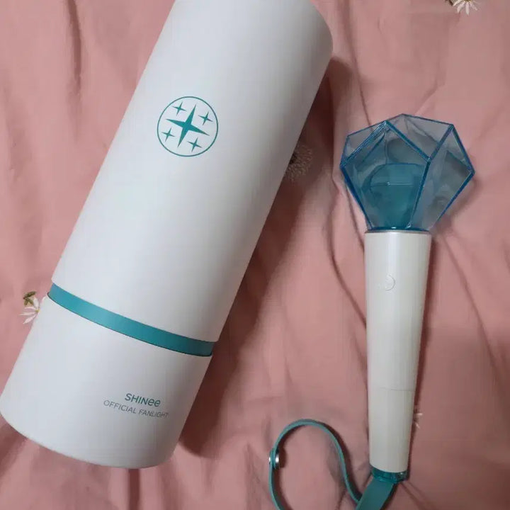 [BUNJANG] SHINee SMTOWN S-LIGHT / SHATTING STAR Official Fanlight / 샤이니 응원봉 샤팅스타 판매