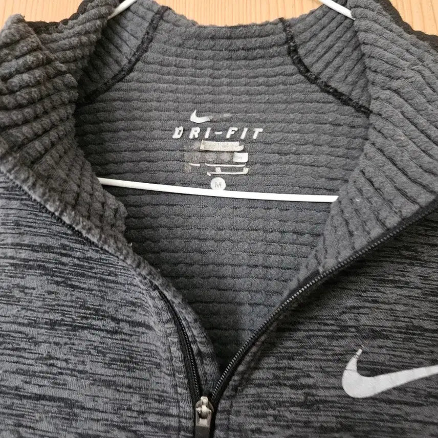 [BUNJANG] Nike Dri-FIT Half-Zip Long Sleeve Grey / 나이키 드라이핏 하프집업 긴팔 그레이