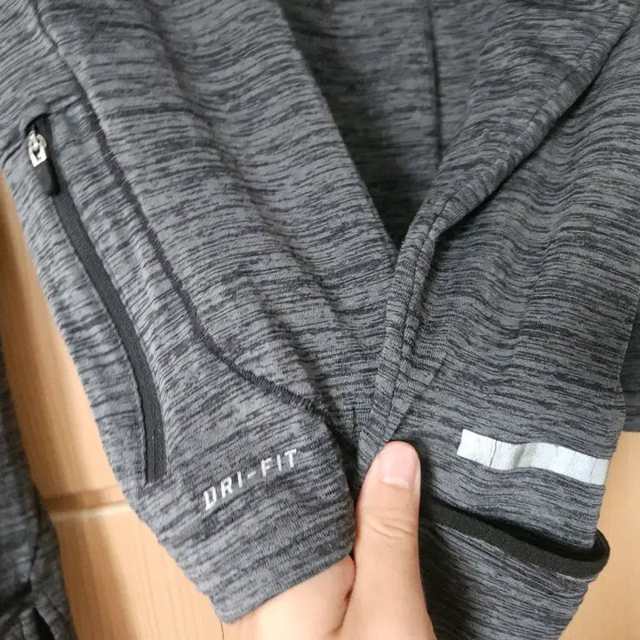 [BUNJANG] Nike Dri-FIT Half-Zip Long Sleeve Grey / 나이키 드라이핏 하프집업 긴팔 그레이
