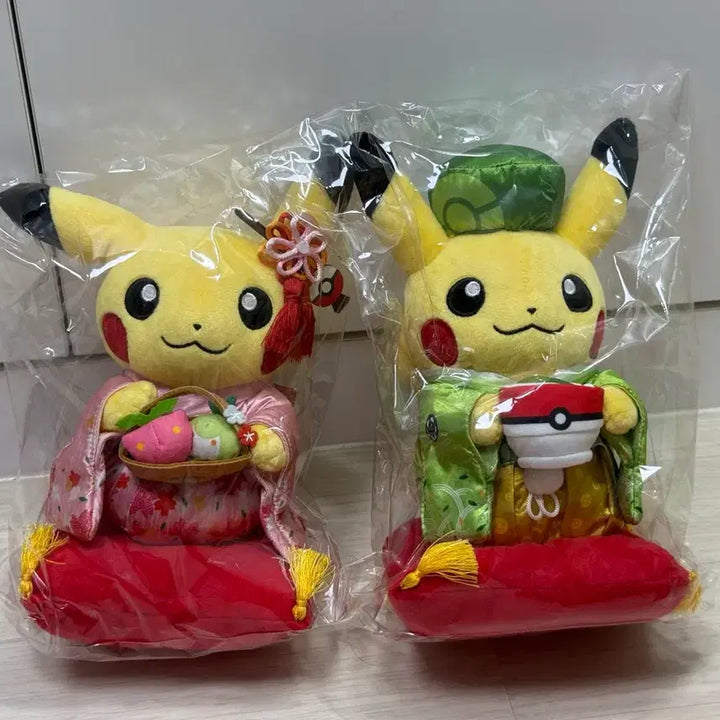 [BUNJANG] Pokemon Center Kyoto Limited Kimono Pikachu Plush Set / 일본 포켓몬센터 교토 한정 기모노 피카츄 2종