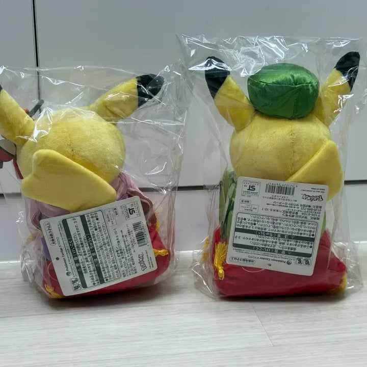 [BUNJANG] Pokemon Center Kyoto Limited Kimono Pikachu Plush Set / 일본 포켓몬센터 교토 한정 기모노 피카츄 2종