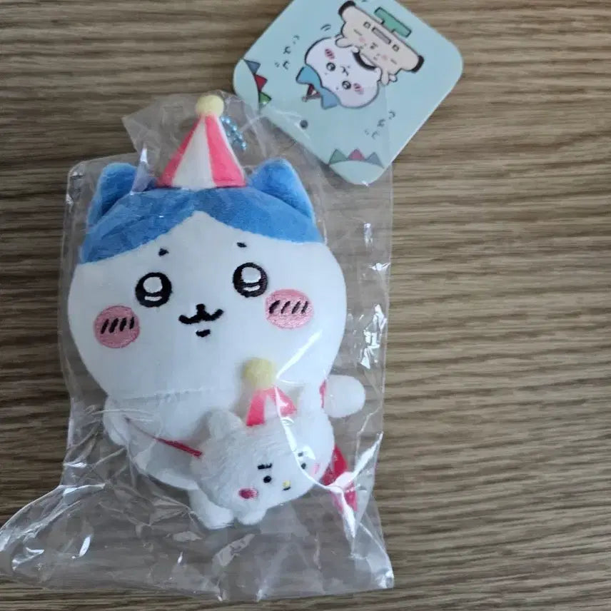 [BUNJANG] Chikawa Hachiware Chiiikawaland Mascot / 치이카와 하치와레 치이카와랜드 마스코트