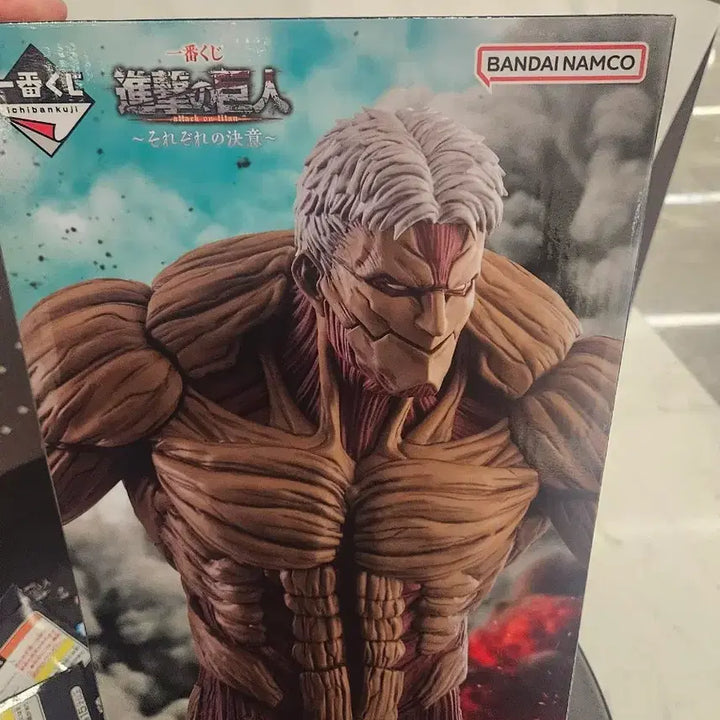 [BUNJANG] Attack on Titan Armor Titan A Prize Ichiban Kuji Figure / 진격의 거인 갑옷 거인 a상 제일복권 쿠지