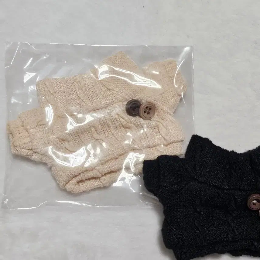 [SOLD OUT] 10cm 솜인형옷 니트 스웨터 베이지