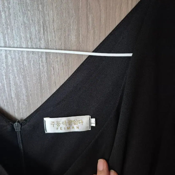[BUNJANG] Black Ruched Puff Sleeve Midi Dress / 블랙 셔링 미디 원피스 퍼프소매