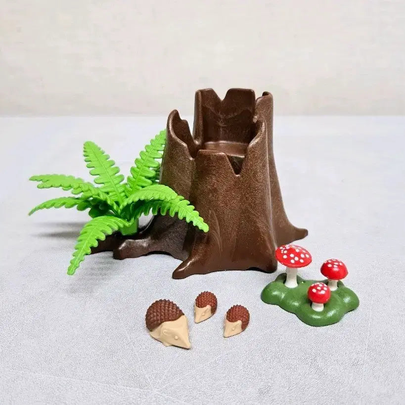 [BUNJANG] Playmobil Forest Cottage with Hedgehog Family / 플레이모빌 그루터기, 버섯, 고슴도치가족