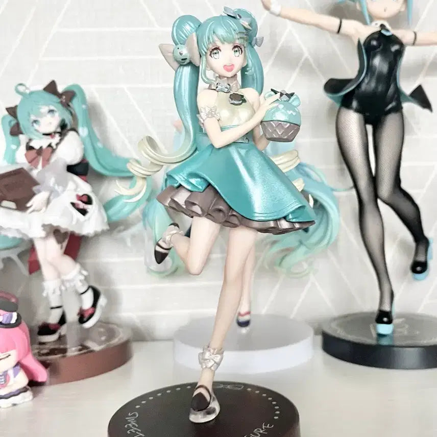 [BUNJANG] Hatsune Miku Mint Chocolate Figure (Pearl Ver.) / (펄 ver)하츠네 미쿠 민트 초코 피규어