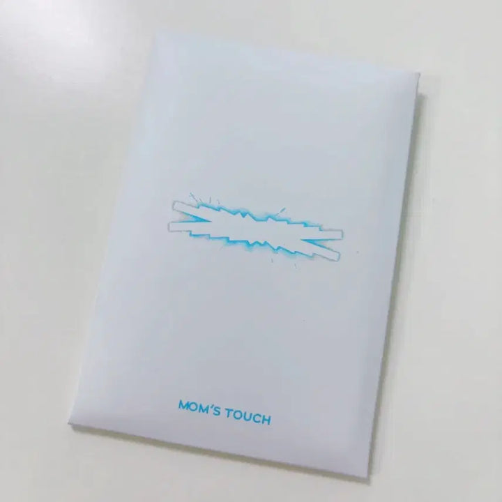 [SOLD OUT] 맘스터치 르세라핌 포토카드 5종 붐팔라