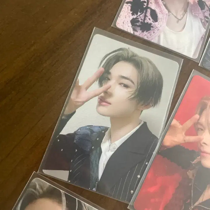 [BUNJANG] ENHYPEN NI-KI IZ*ONE Photocard Bundle Set / 엔하이픈 니키 이즈위포카 일괄